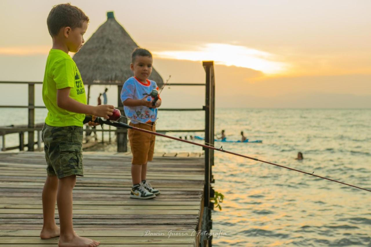 Denny'S Beach Resort Hotel Mariscos Zewnętrze zdjęcie